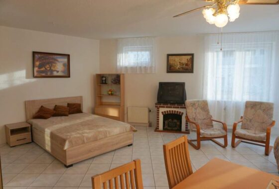 Apartament B1